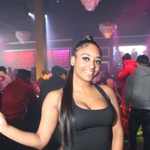 Meet your Posher, Alexus